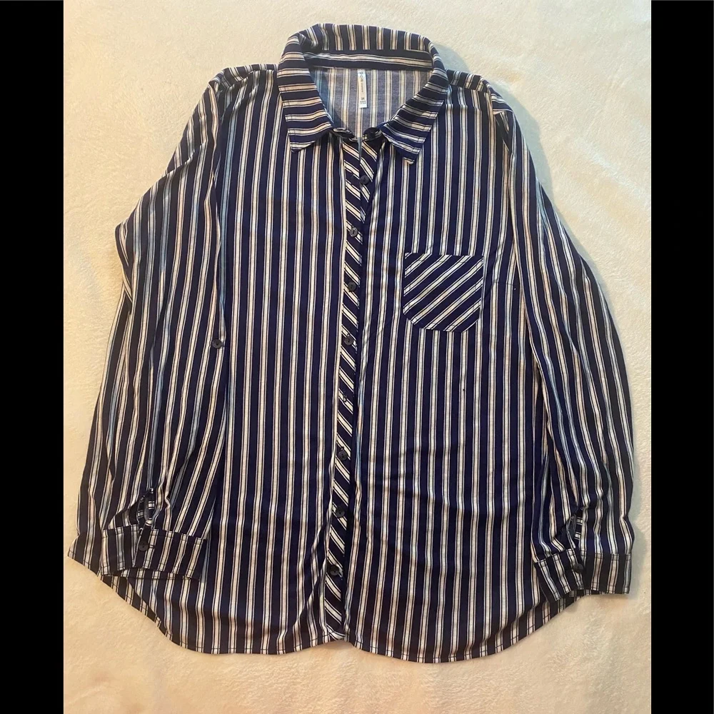 Ana Couture Stripe Top - Picture 2 of 3